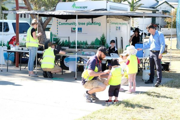 Green Slopes Greener Surburbs - 1 Green Slopes Greener Suburb